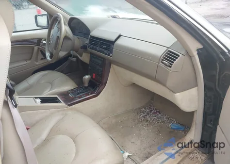 1998 Mercedes-Benz Sl 500 z USA, uszkodzony, nr VIN WDBFA67F2WF156324